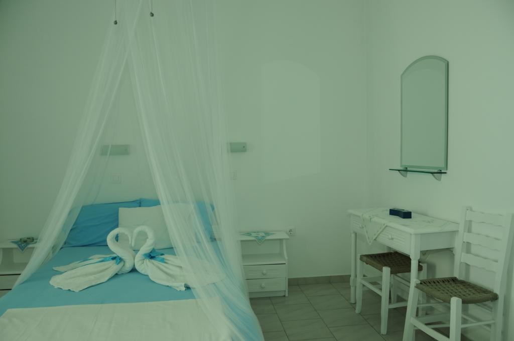 Paroscarmel Studio-Apartment Logaras Room photo