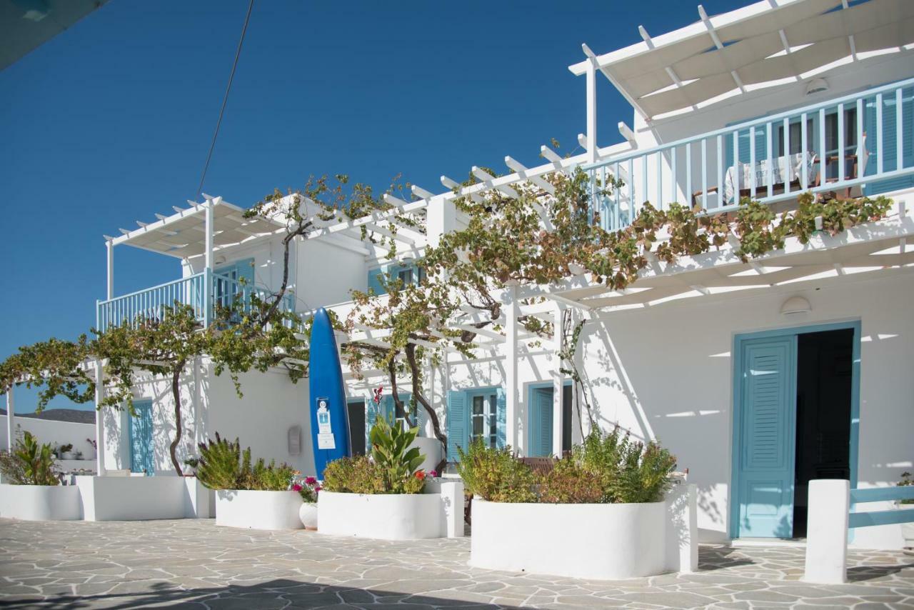 Paroscarmel Studio-Apartment Logaras Exterior photo